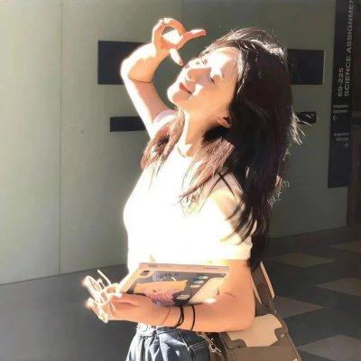 抱抱龙大英雄